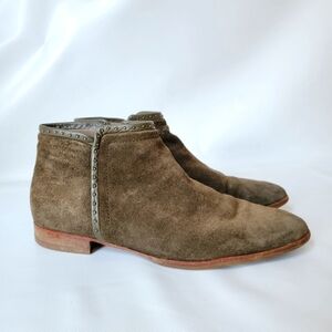 ITALEAU Waterproof Genuine Leather Studded Booties Sz 37 6.5